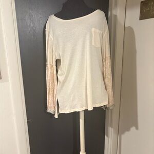 💜 We The Free Cream Long Sleeve with Silky Printed Sleeves